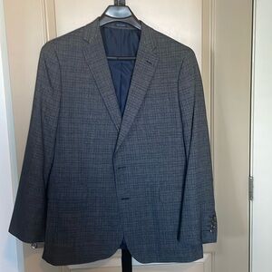 Stafford. Like new! Classic fit.